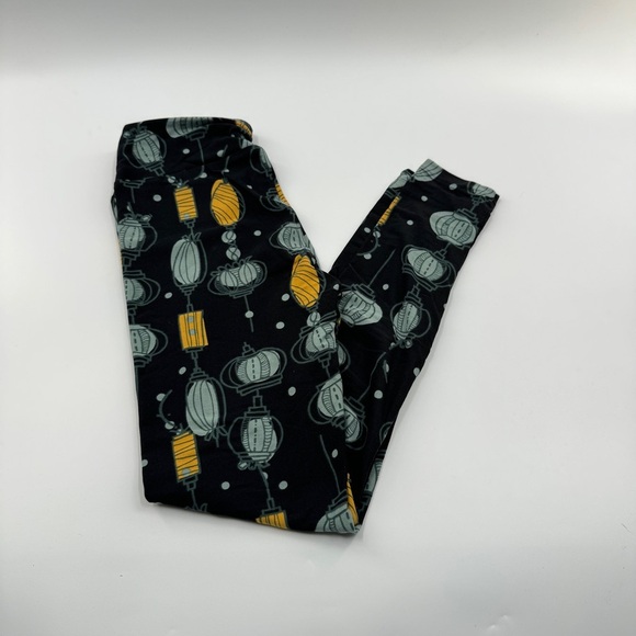 LuLaRoe Pants - LuLaRoe One Size (OS) Leggings – Buttery Soft Stretchy Printed Leggings